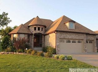 11689 Saint Andrews Cir, Minneapolis, MN 55449
