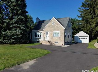 217 Hinsdale Rd, Camillus, NY 13031