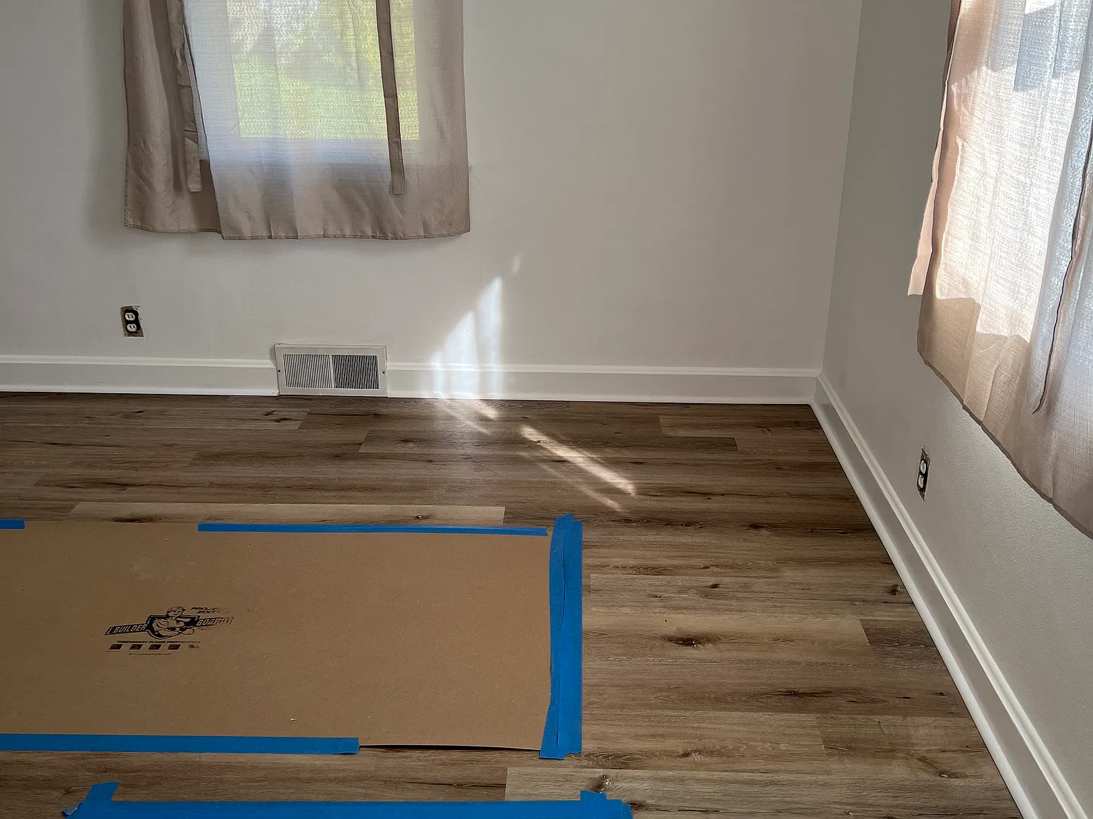 3 bed, 1800 sqft, $1,500 — Photo 2