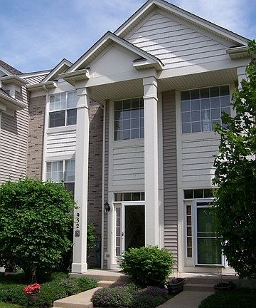 5th image of 952 Summit Creek Dr