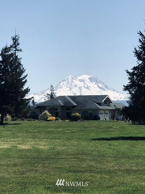 2nd image of 14608 Glacier Ridge Ln SE