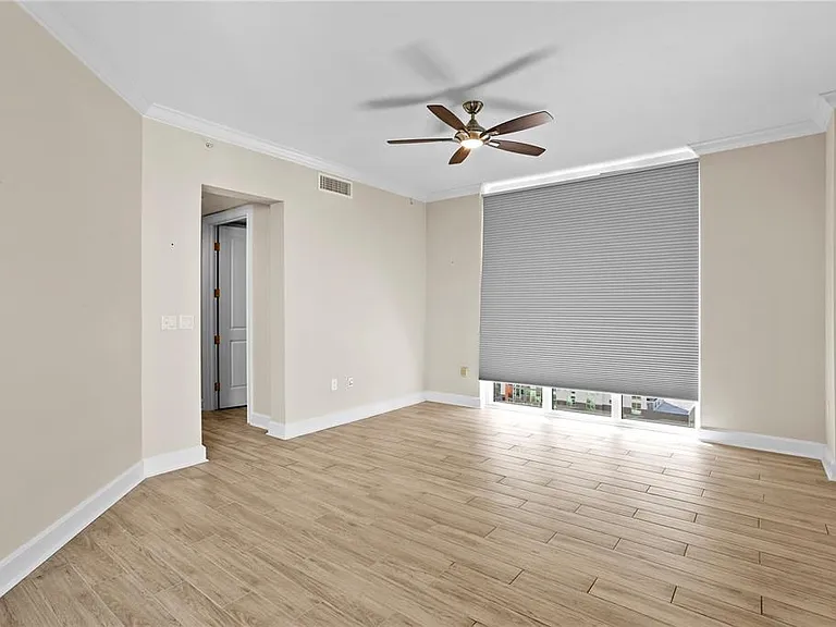 300 Beach Dr NE #1201 — Photo 37