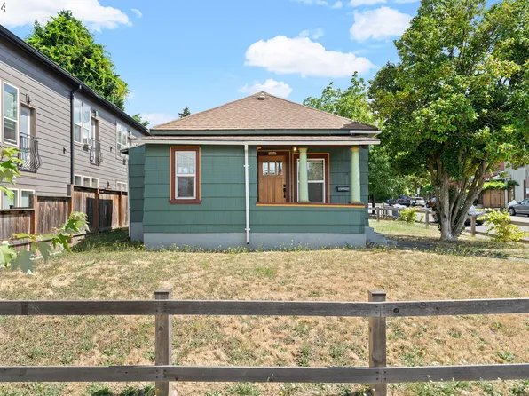 8080 SE 6th Ave, Portland, OR 97202