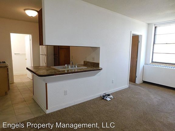 2nd image of 924 N Topeka St APT 309