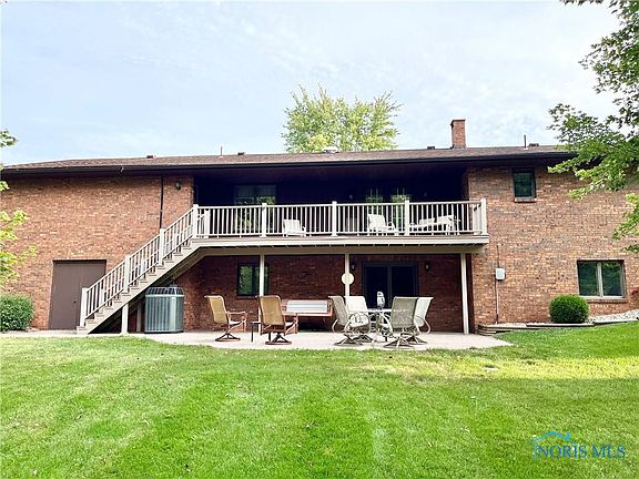 3rd image of 126 Westwood Dr