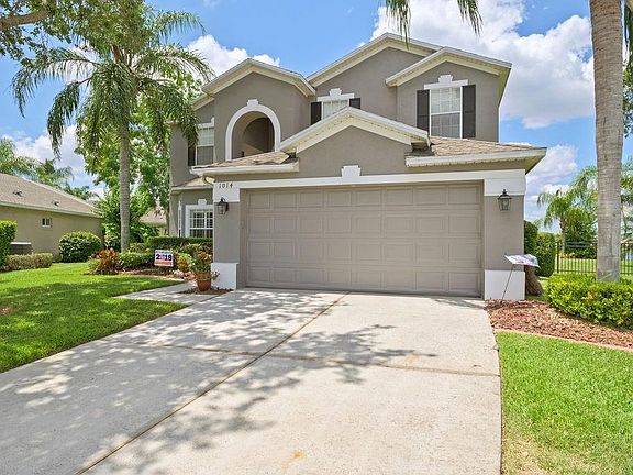 4th image of 1014 Beaconsfield Ct