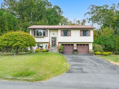 34 Raker Road, Poughkeepsie, NY, 12603