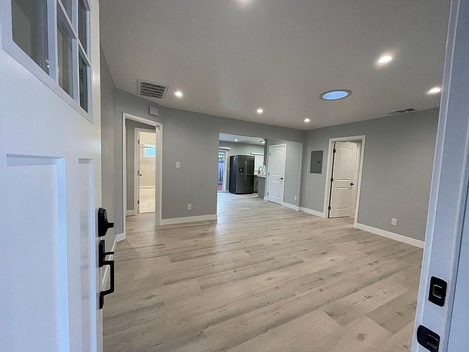 1st image of 688 San Luisito Way