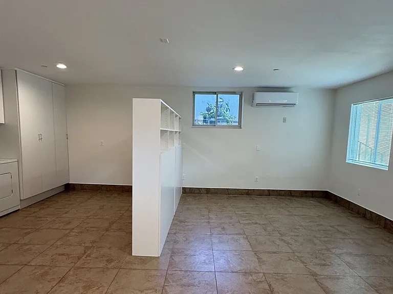 2954 Hermosa Ave #A — Photo 8