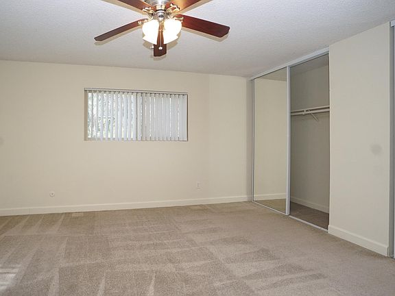 3rd image of 7516 Parkway Dr APT 1K