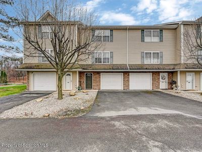 202 Park Edge Ln BUILDING D, Scranton, PA, 18504