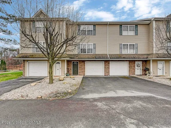 202 Park Edge Ln Building D, Scranton, PA 18504
