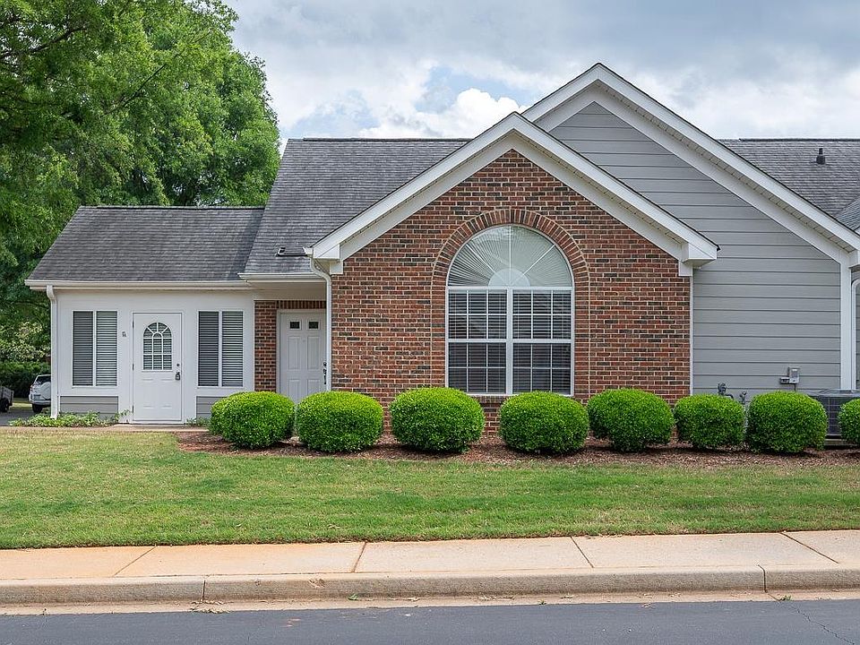 1st image of 702 Heritage Club Dr
