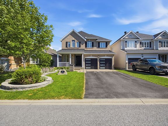 2nd image of 556 Mazari Cres