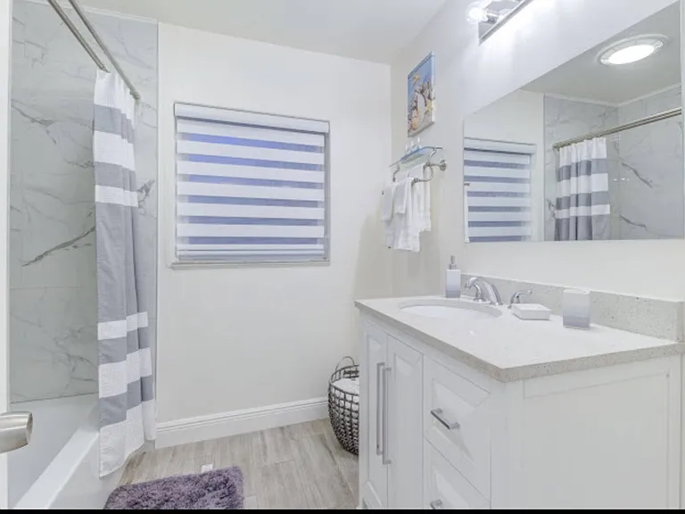 5151 Duhme Rd — Photo 13
