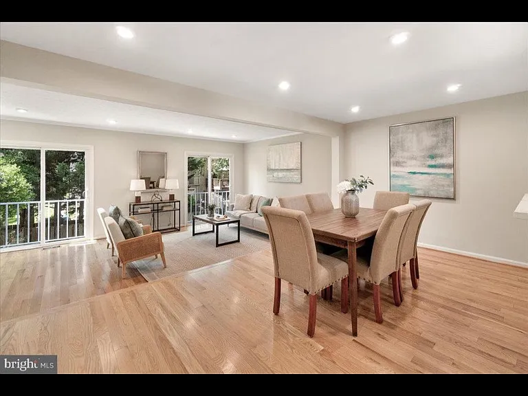 502 Ellrose Ct — Photo 6