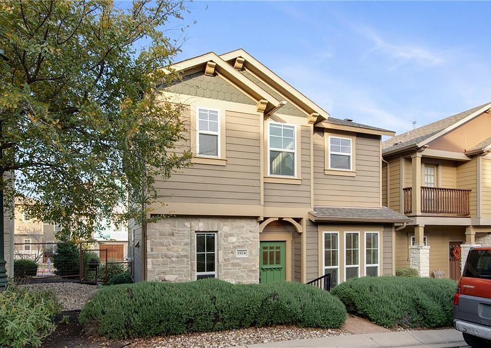 1st image of 1924 Tramson Dr Unit 100