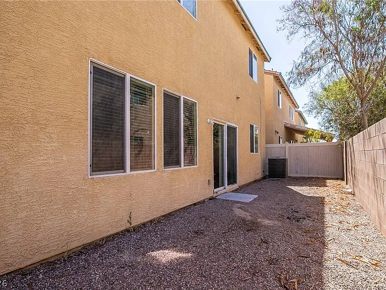 3925 Meadow Foxtail Dr — Photo 21