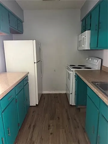 1708 Newport Pl #A — Photo 6