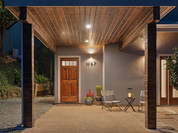 _2_1967 Gouldin Rd -  (3).jpg