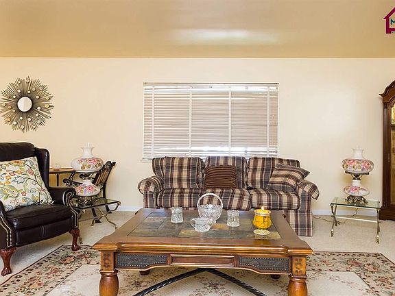 5th image of 2065 Enzie Dr
