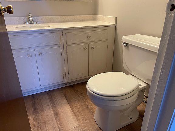 5th image of 10231 Central Ave APT 3C