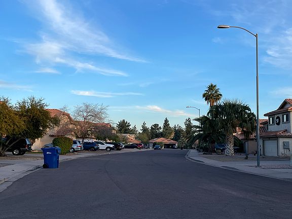 5th image of 4511 E Hampton Ave