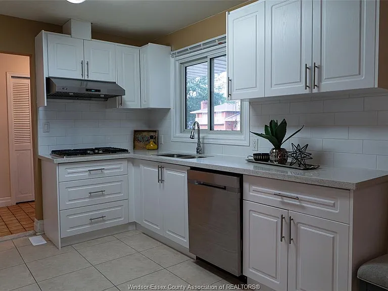 3039 California Ave — Photo 20