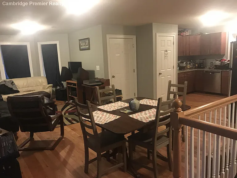 19 Calvin St #1 — Photo 3