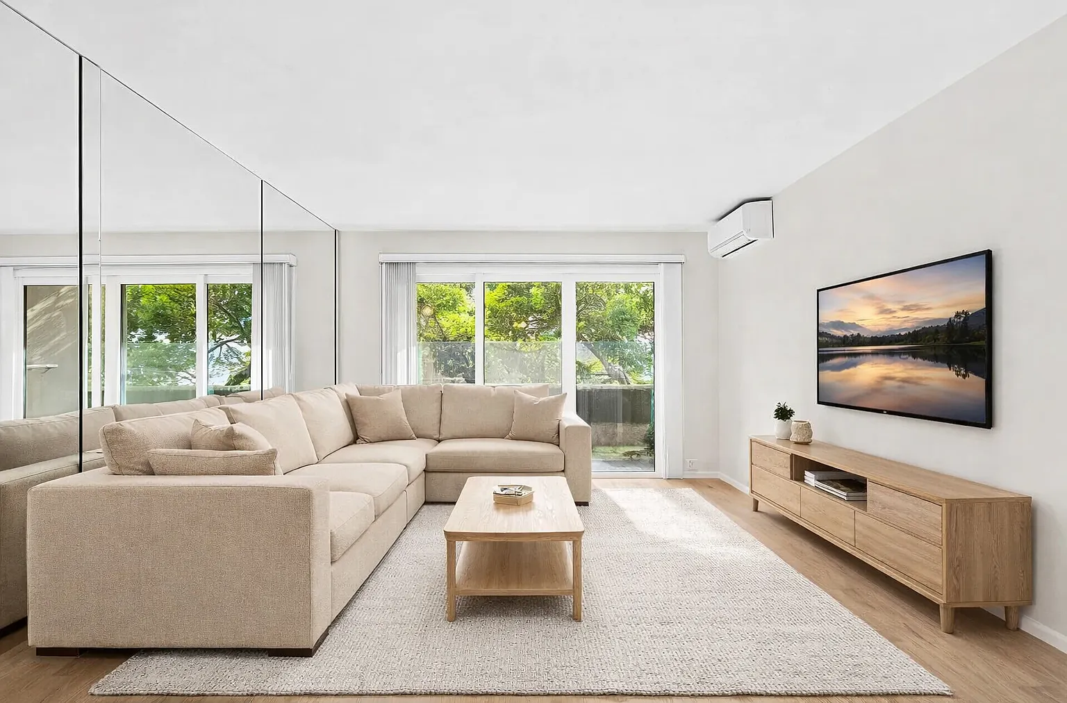 1 bed, 653 sqft, $2,699 — Photo 4