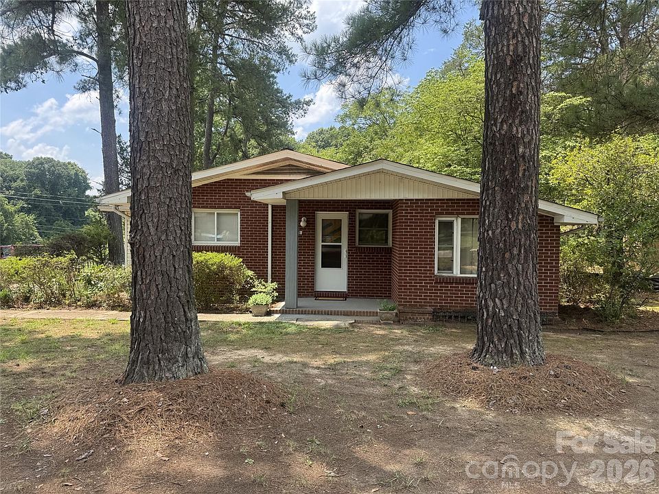 1st image of 709 Sunset Dr