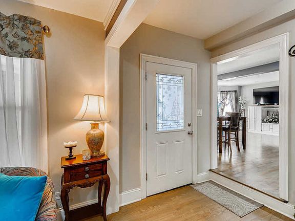 5th image of 410 Parkview Ct