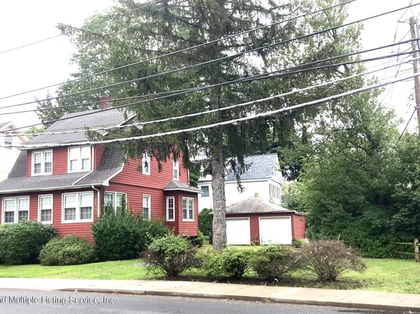3748 Amboy Rd, Staten Island, NY 10308