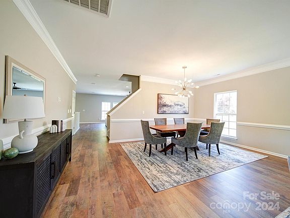 4th image of 5025 Newport Landing Way