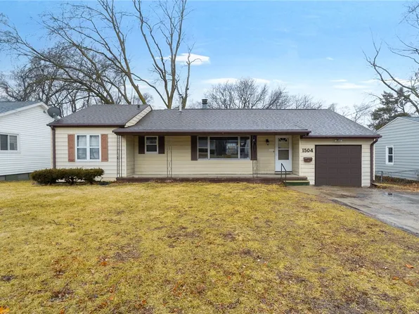 1504 Merle Hay Rd, Des Moines, IA 50311