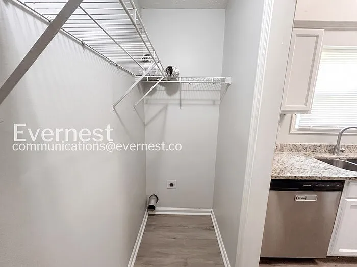 248 Bridgeport Ln — Photo 15