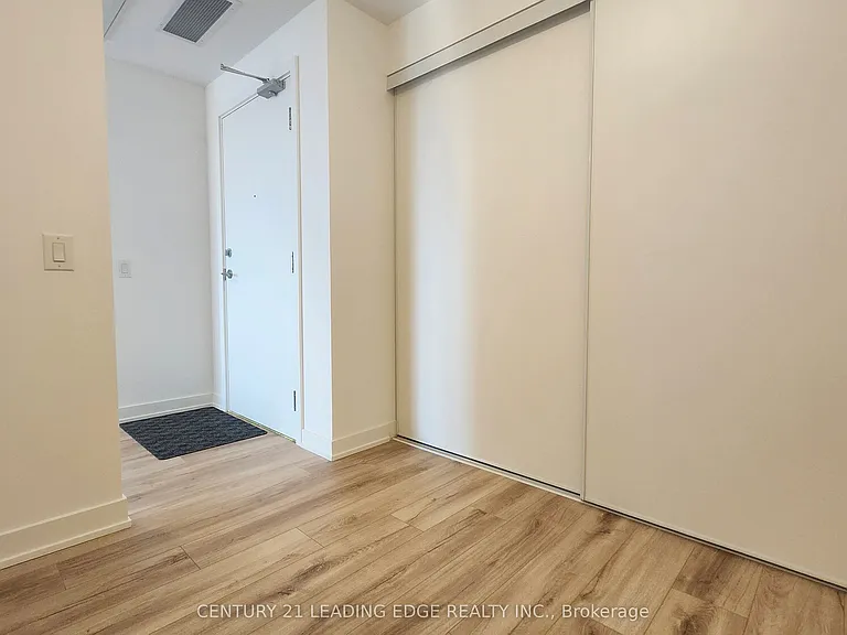 7439 Kingston Rd #710 — Photo 16