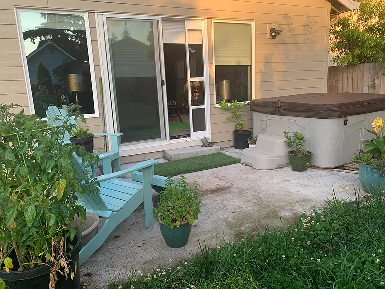 916 U St — Photo 14