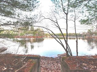 34-34R Tucker Ln, Sutton, MA 01590