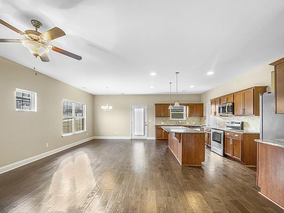 5th image of 188 Telavera Dr