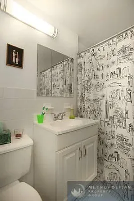 Rented by Metropolitan Property Group | media 8