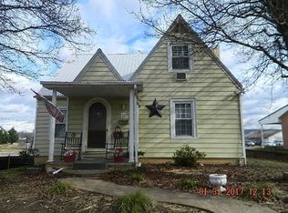 213 Main St, Greenup, KY