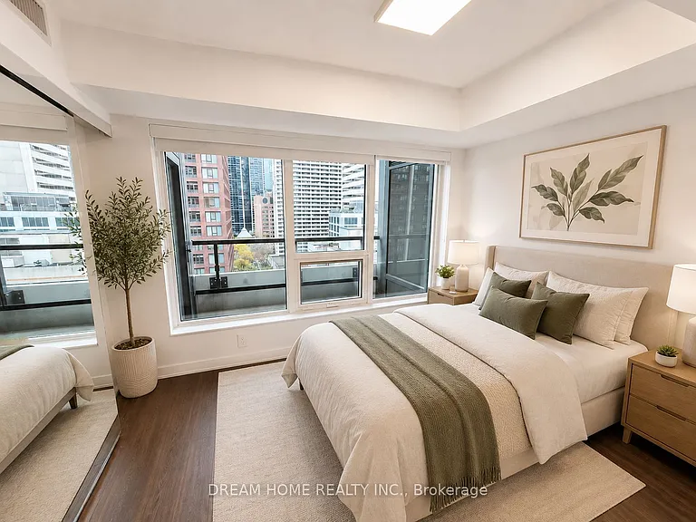 609 Sherbourne St #1303 — Photo 11