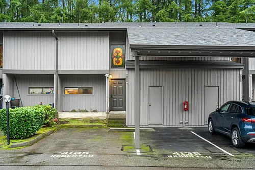 4135 145th Ave NE #E-4 Photo 1