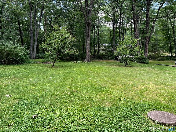 5th image of 347 Fox Road