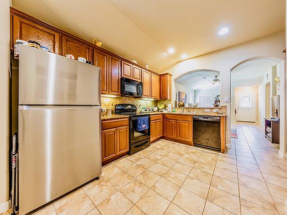 5th image of 1706 Zilker Dr