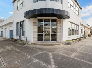1227 13th St, Galveston, TX 77550