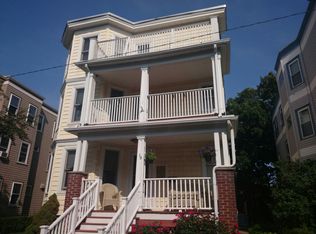 19 Bayside St, Dorchester, MA 02125