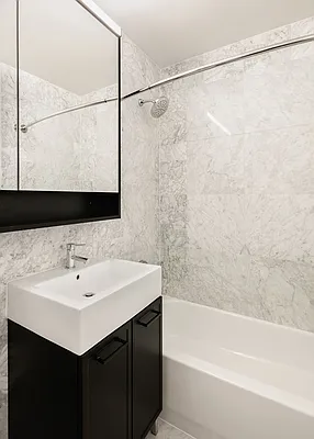 Rented by Pinnacle City Living | media 26