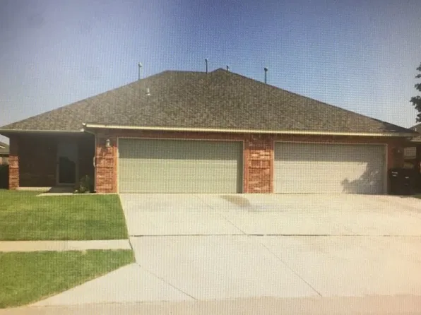 912 SW 37th St #914, Moore, OK 73160